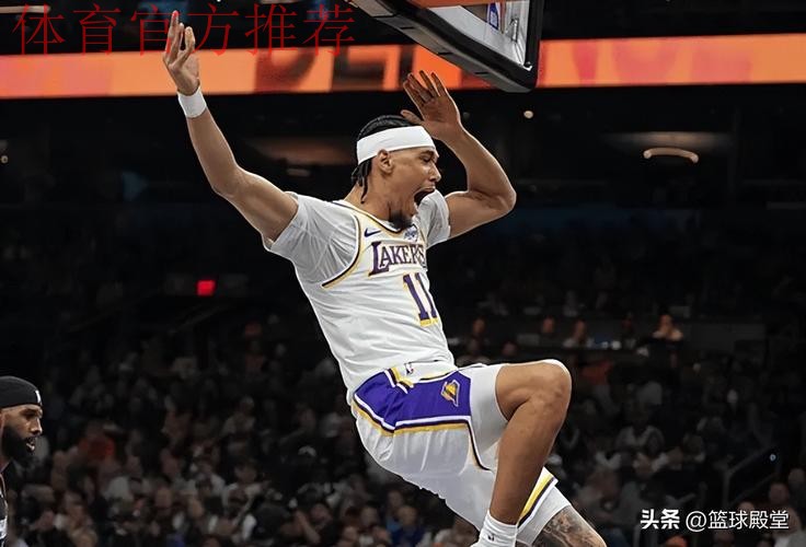 湖人116-114太阳2喜2忧!老詹+替补太重要,东契奇+斯玛特展弊端 湖人116-114太阳2喜2忧!老詹+替补太重要,东契奇+斯玛特展弊端